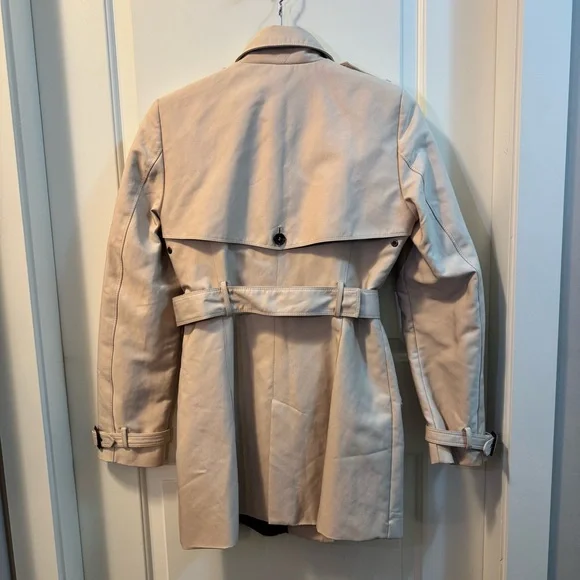 Zara Woman Beige Double-Breasted Trench Coat+Belt - Size L - Spring/Fall Staple - Picture 7 of 10